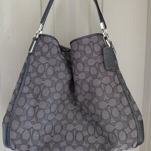 Coach Signature Phoebe Shoulder Bag